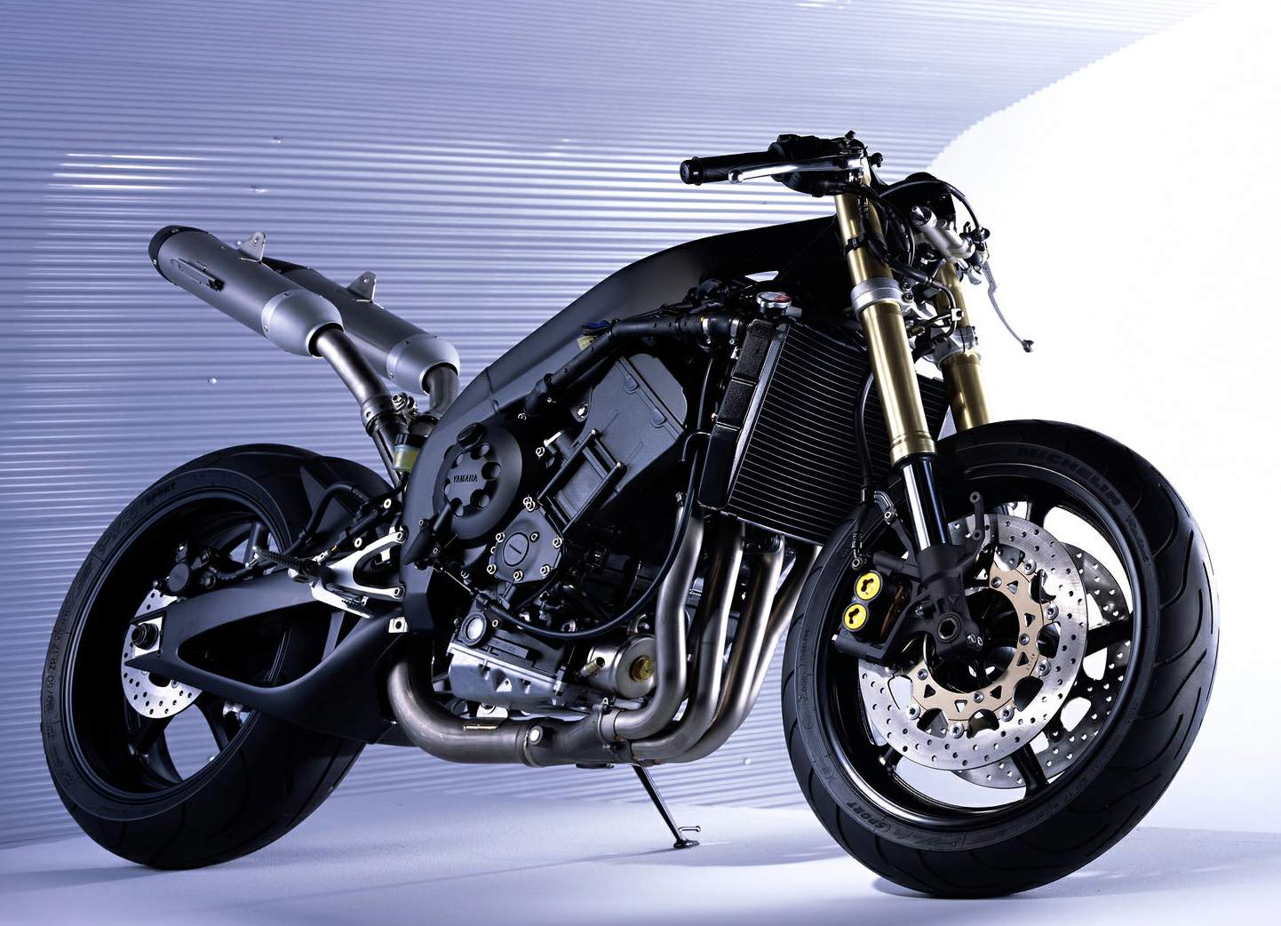 2004 Yamaha YZF1000 R1